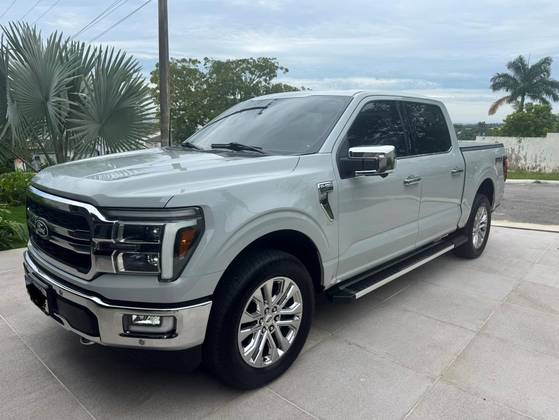 FORD F-150 5.0 V8 GASOLINA CD LARIAT FX4 AUTOMÁTICO